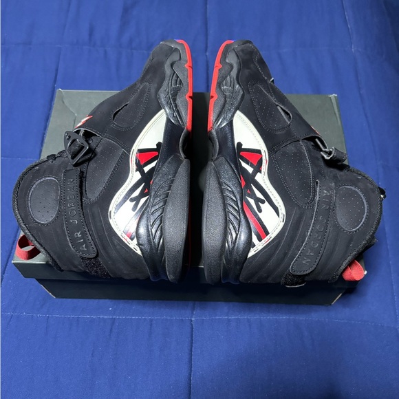 Jordan 8 Retro Playoff 2023 Size 8.5 - Picture 2 of 8